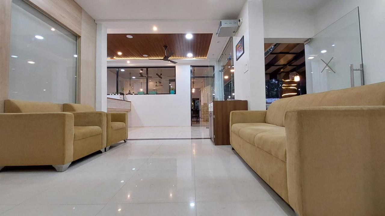 Onella Regency Hotel Pānchgani Exterior foto