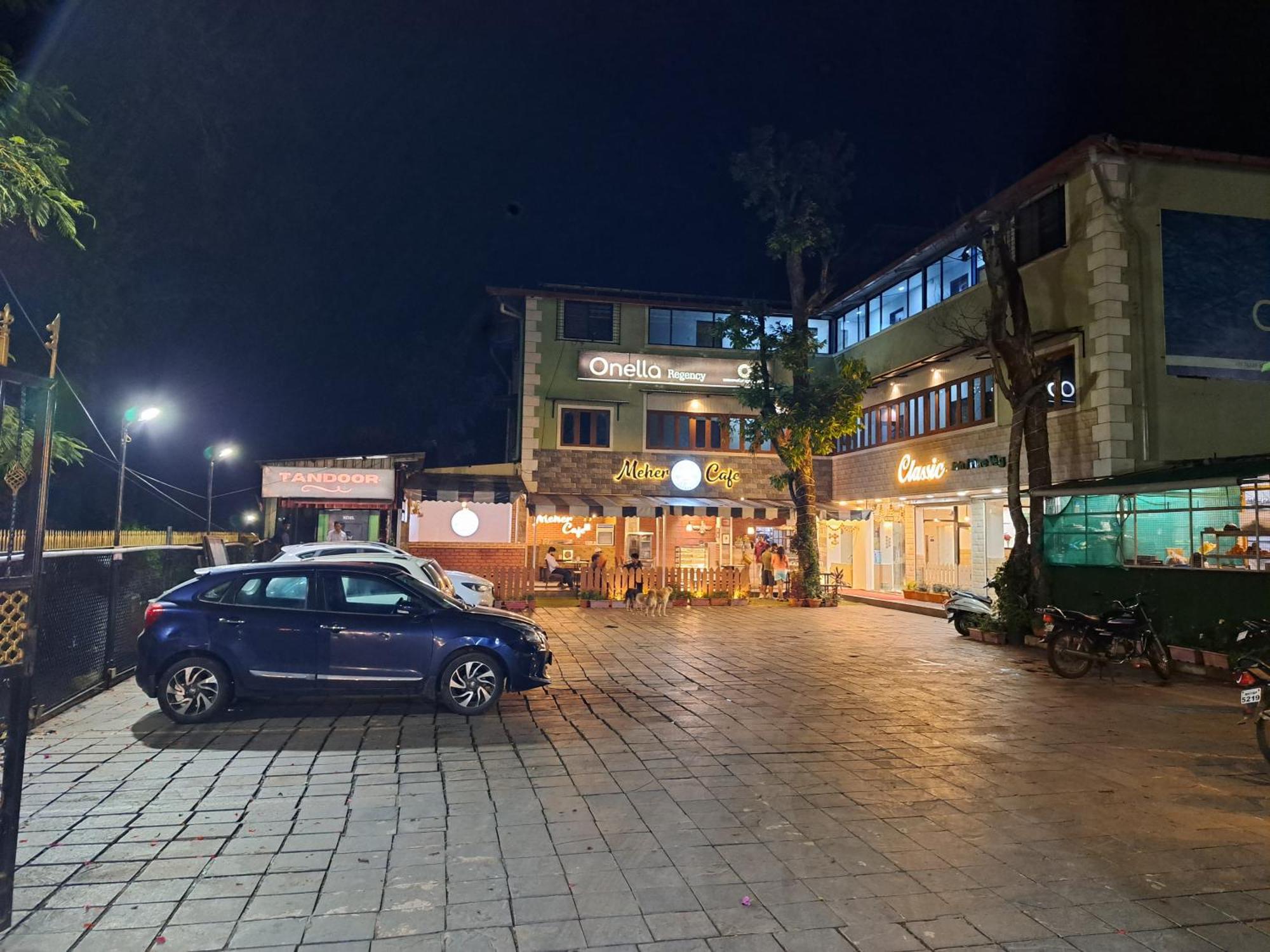 Onella Regency Hotel Pānchgani Exterior foto