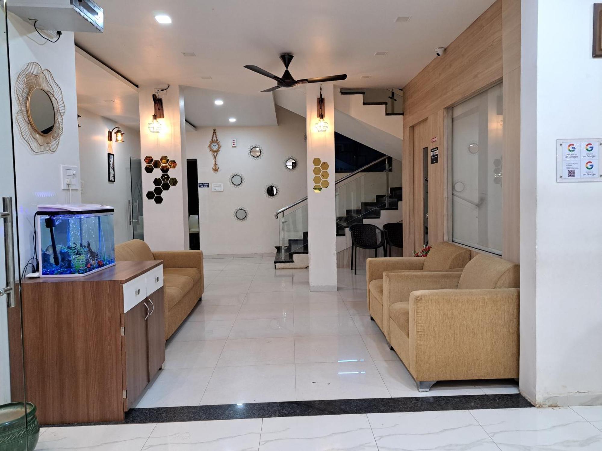 Onella Regency Hotel Pānchgani Exterior foto